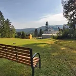Chateau Cihelny 4*