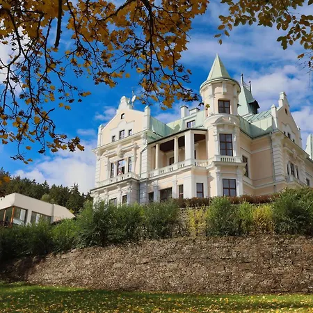 Chateau Cihelny 卡罗维发利