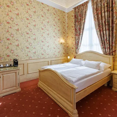 Chateau Cihelny 4* Karlovy Vary