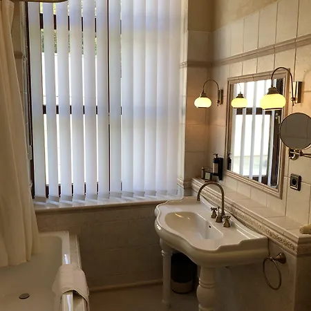 Chateau Cihelny 4*