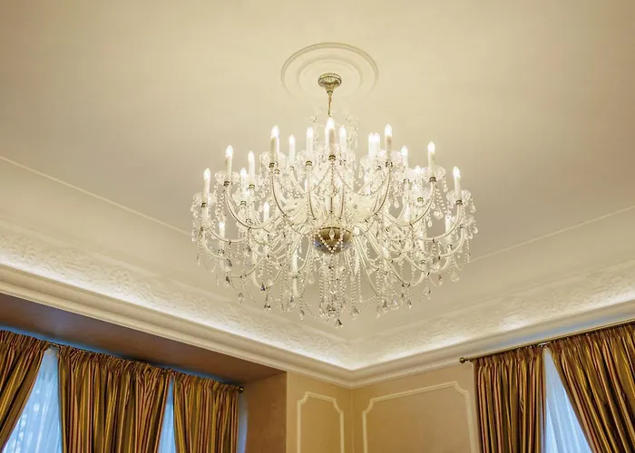Chateau Cihelny 4*