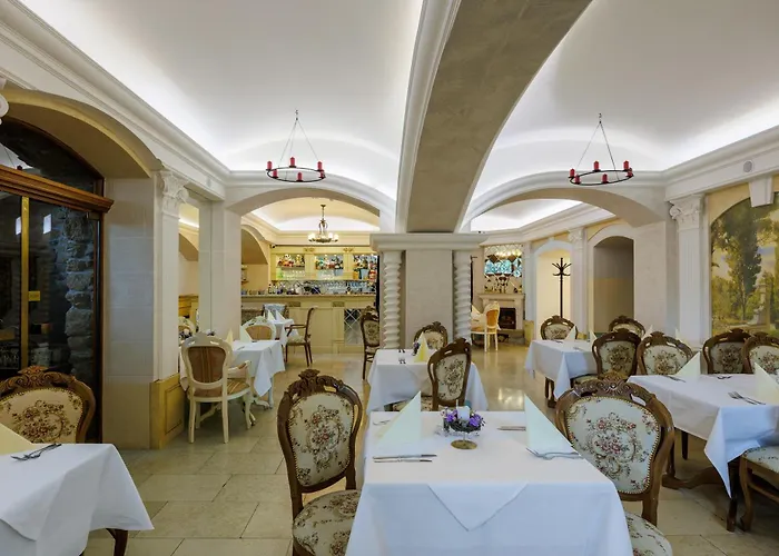 Chateau Cihelny 4*
