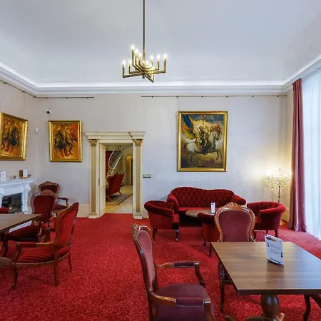 Chateau Cihelny Hotel 4*