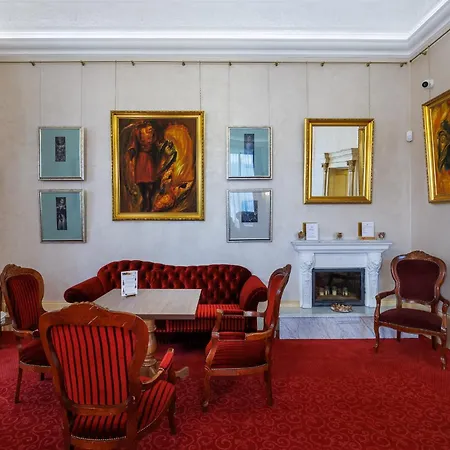 Chateau Cihelny Hotel