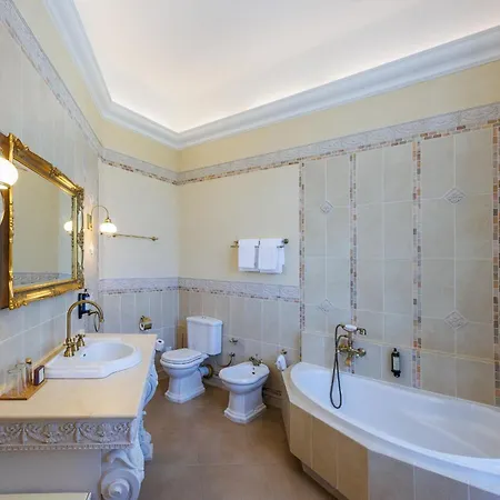 Chateau Cihelny