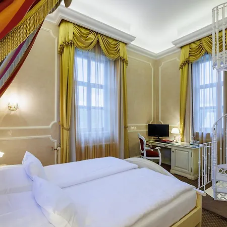 Hotel Chateau Cihelny 4*