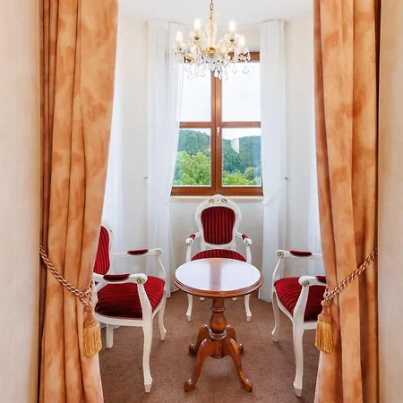 Chateau Cihelny 4* Karlovy Vary