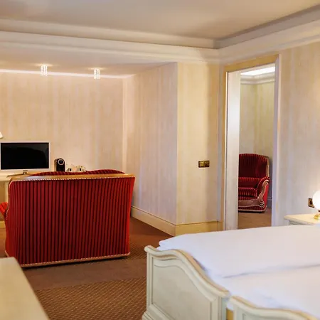 Chateau Cihelny Hotel 4*