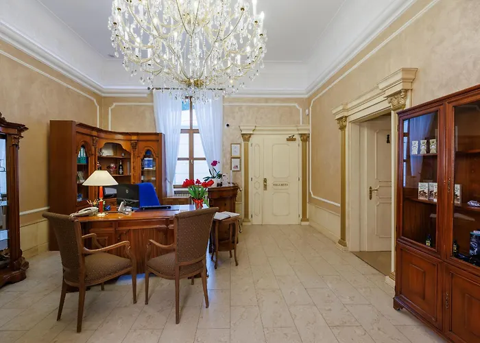 Chateau Cihelny 4*
