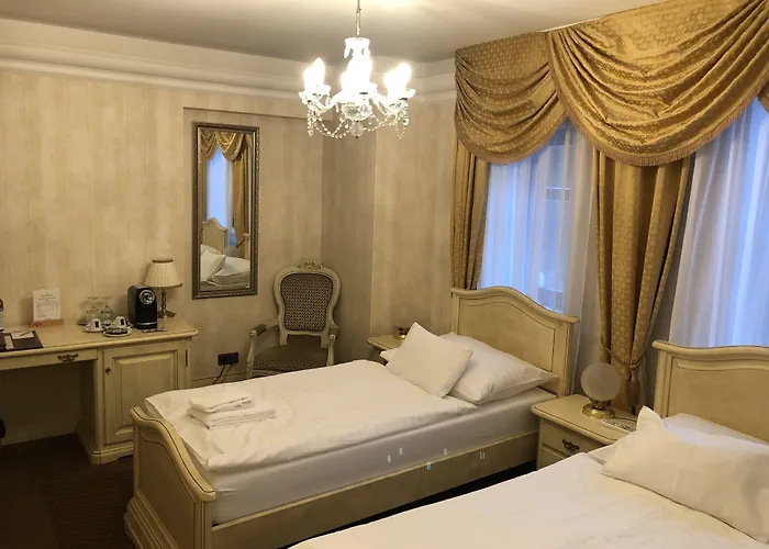 Szálloda Chateau Cihelny Karlovy Vary