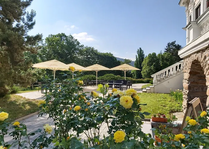 Hotel Chateau Cihelny